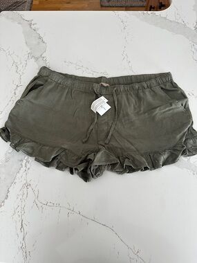 NWT ‼️ American Eagle Outfitters Linen-Blend Ruffle Short - XXL